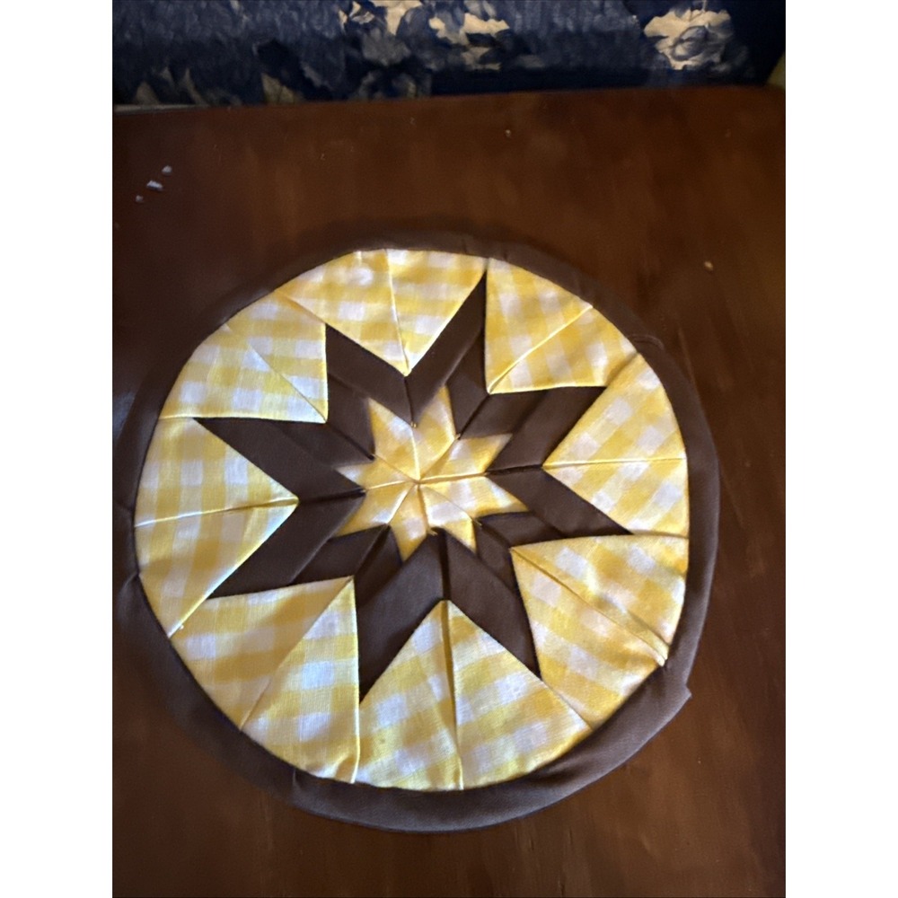 Vintage Handmade Quilted Pot Holder Amish Star Pattern Yellow Gingham Brown